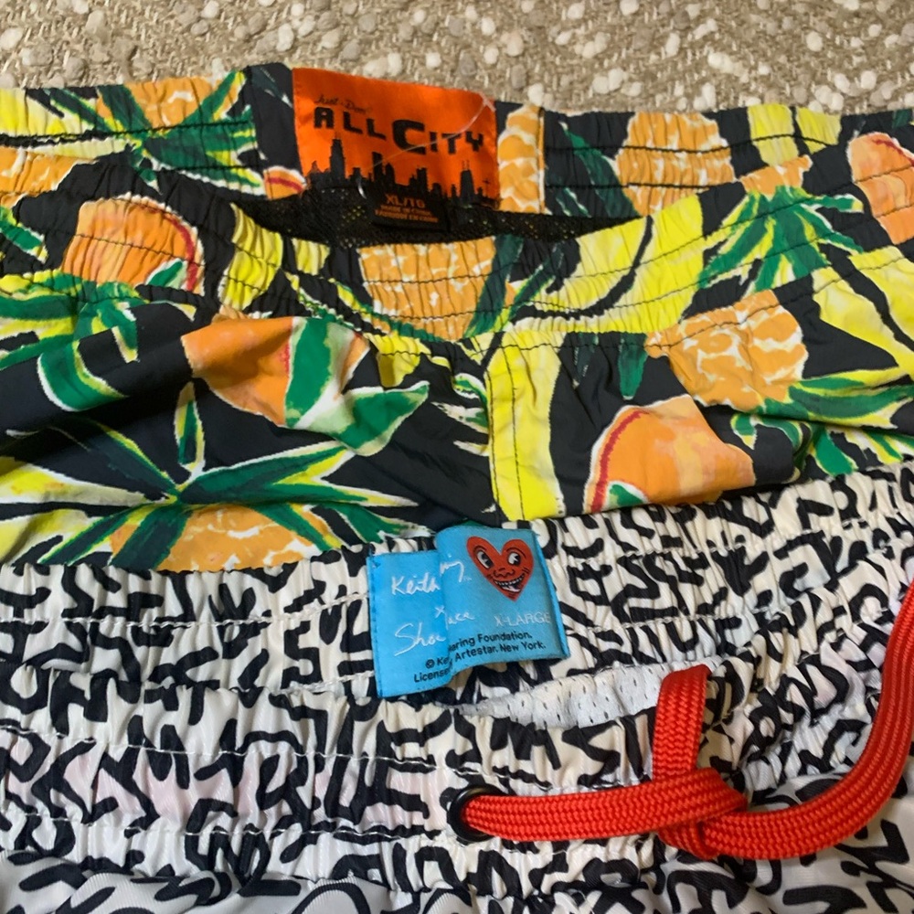 Colorful Graphic Shorts - Picture 3 of 7